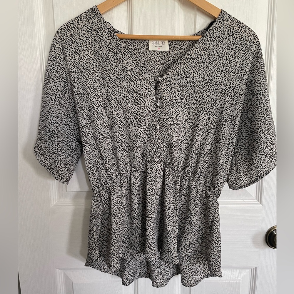 Sienna Sky button down blouse top size medium